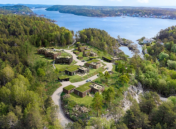 Privatmegleren ved Maren Goderstad har gleden av å presentere Brennvika. på vakre Borøy. Bilde er digitalt utformet og viser hvordan feltet kan se ut ferdig utbygd.