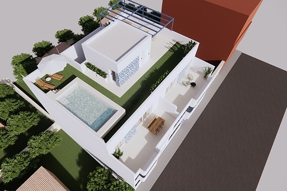 Felles takterrasse med basseng og uteplass