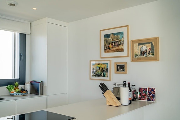 Penthouse med panoramautsikt mot havet | Privat basseng, stor takterrasse og 3 soverom