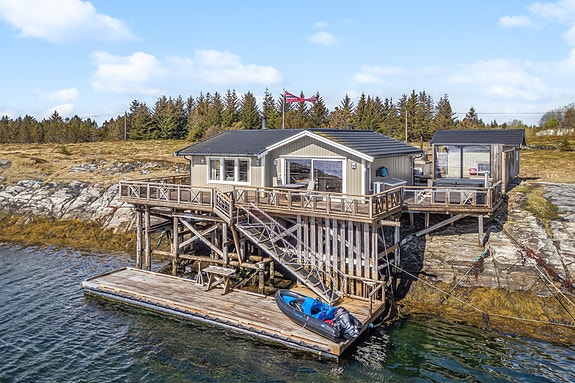 EiendomsMegler 1 v/Gisle Kallestad har gleden av å presentere Slenesveien 62. Foto:EFKT