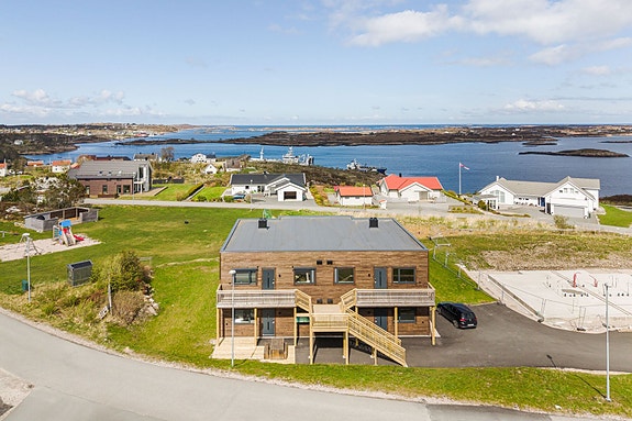 Velkommen til Åkervikhauan 39 D! Foto: Husfoto AS (Børge Halseth)