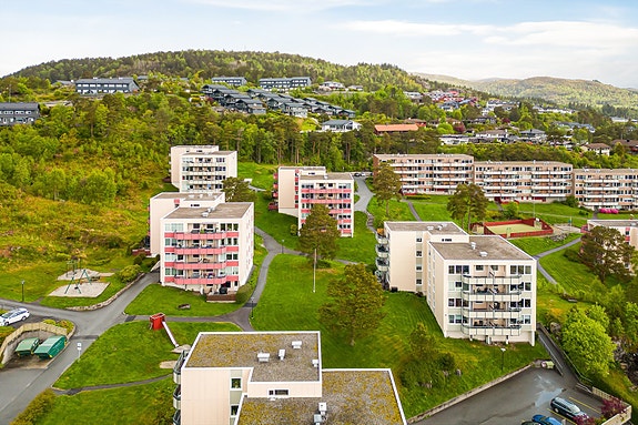 Velkommen til Spondalen 76 - presentert av Eiendomsmegler Norge v/ Martin Raknes