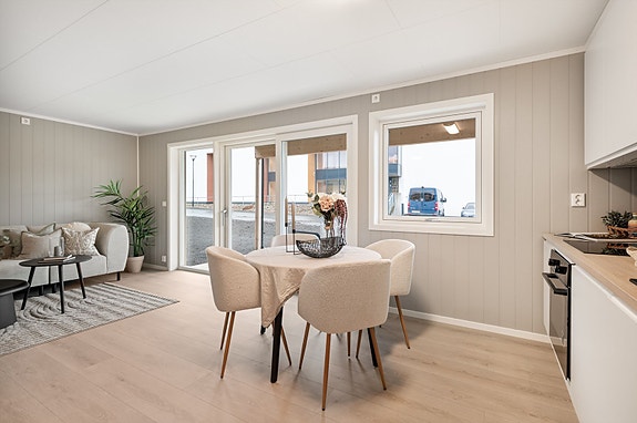 Nordvik eiendomsmegling har gleden av å presentere denne flotte leiligheten i 2. etg. i Meieritunet 18 . (Foto hentet fra leiligheten i 1. etg)