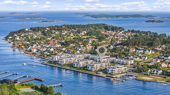 Nordvik Eiendomsmegling v/Christoffer Kvalshaugen ønsker deg velkommen til Strandveien 35A på Husøy! Foto: Fotograf Magik