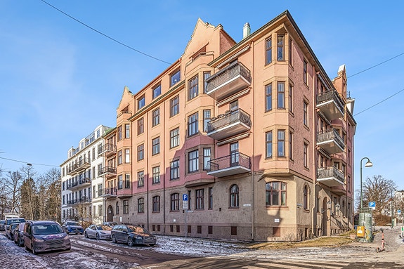 Velkommen til Bjørn Farmanns Gate 12 B