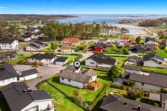 Velkommen til visning i idylliske Nevlunghamn!