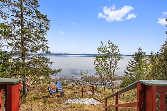 Velkommen til Utøyvegen 470 - presentert av Tor Morten / EiendomsMegler 1 - Foto Olav Sunde.