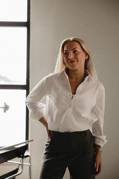 Bilde av megler Mathilde Søderlund