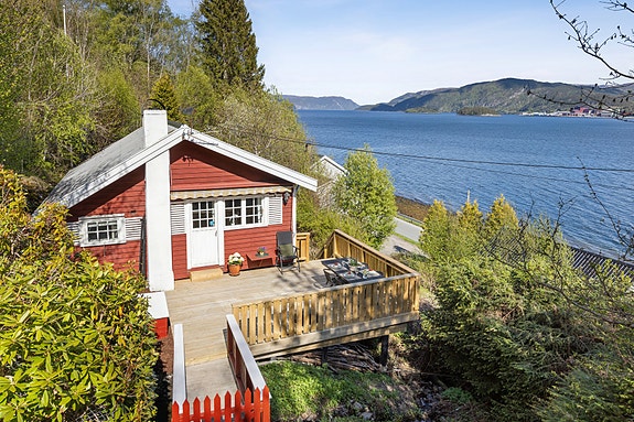 Velkommen til Lernesstranda 238! Foto: EFKT (Magnus Berdal og Børge Halseth)