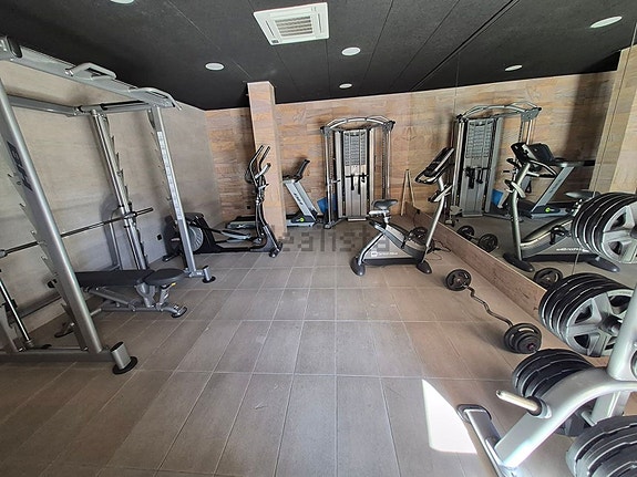 Penthouse med 3 soverom | Stor takterrasse | Havutsikt | 180 m til sjøen