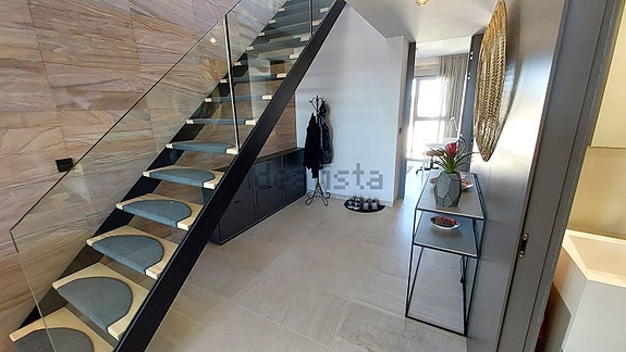 Penthouse med 3 soverom | Stor takterrasse | Havutsikt | 180 m til sjøen
