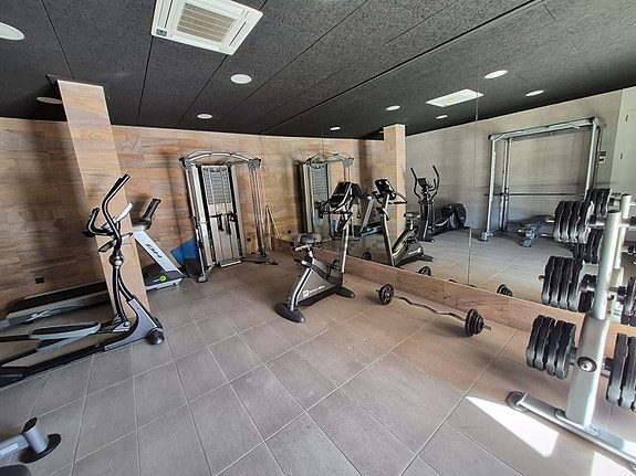 Penthouse med 3 soverom | Stor takterrasse | Havutsikt | 180 m til sjøen
