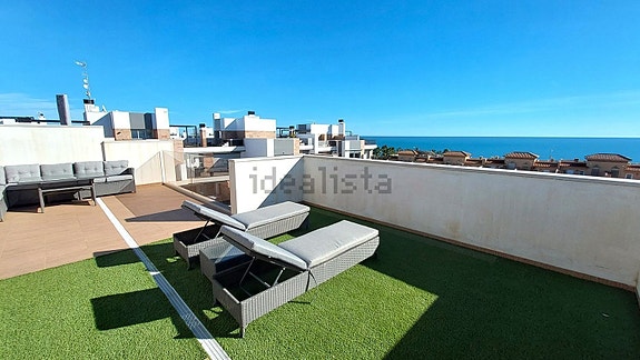 Penthouse med 3 soverom | Stor takterrasse | Havutsikt | 180 m til sjøen