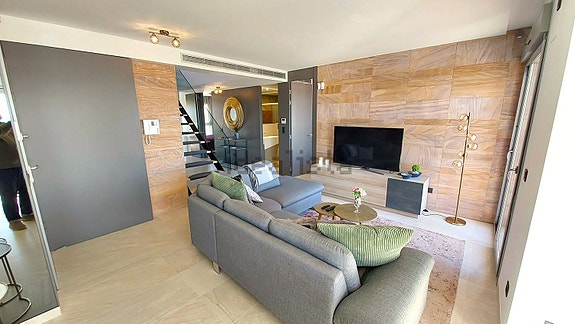 Penthouse med 3 soverom | Stor takterrasse | Havutsikt | 180 m til sjøen