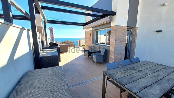 Penthouse med 3 soverom | Stor takterrasse | Havutsikt | 180 m til sjøen