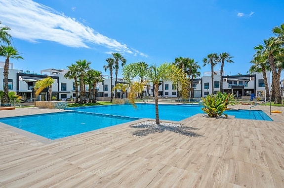 Toppleilighet i Oasis Beach | Privat takterrasse | Perfekt beliggenhet i La Zenia