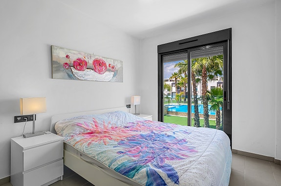 Toppleilighet i Oasis Beach | Privat takterrasse | Perfekt beliggenhet i La Zenia