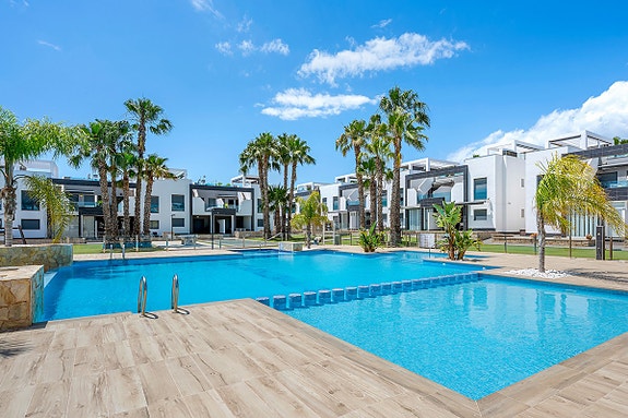 Toppleilighet i Oasis Beach | Privat takterrasse | Perfekt beliggenhet i La Zenia