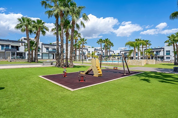 Toppleilighet i Oasis Beach | Privat takterrasse | Perfekt beliggenhet i La Zenia