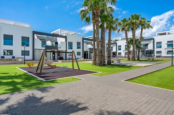 Toppleilighet i Oasis Beach | Privat takterrasse | Perfekt beliggenhet i La Zenia