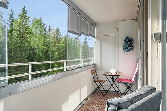 Velkommen til Ammerudveien 58, presentert av Thomas Ringsvold ved Nordvik Bygdøy Allè. Foto: Oh Shots