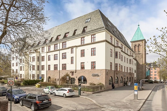 Velkommen til Sophus Lies gate 10!