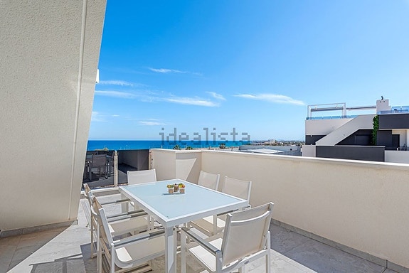 Penthouse med 3 soverom | Privat takterrasse med basseng | Havutsikt