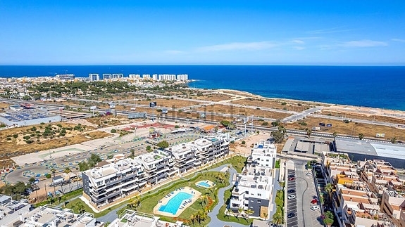 Penthouse med 3 soverom | Privat takterrasse med basseng | Havutsikt