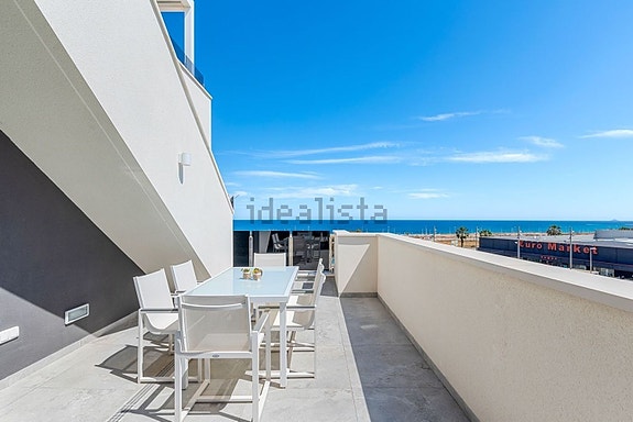 Penthouse med 3 soverom | Privat takterrasse med basseng | Havutsikt