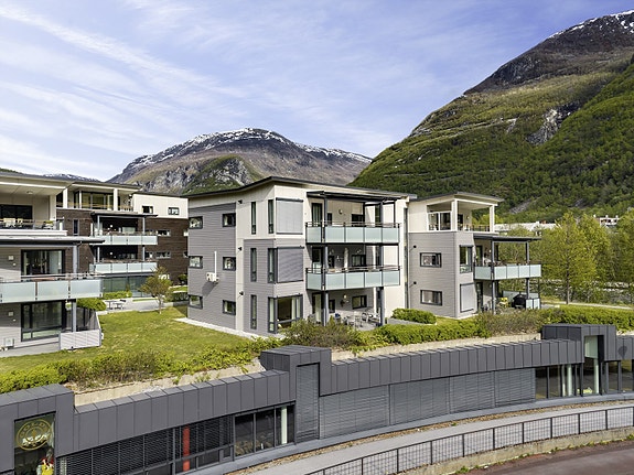 Garanti Indre Sogn v/ Malin Låksrud Øyre har gleda av å presentere Elvavegen 6 -