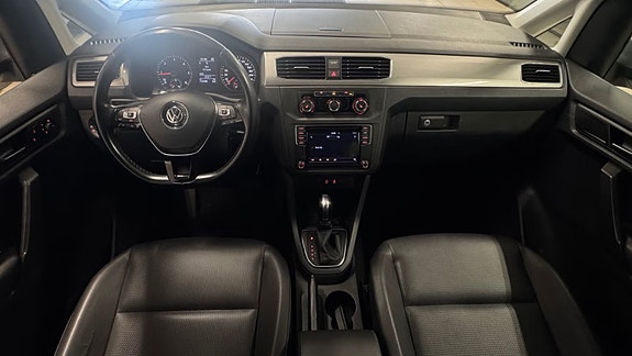 Volkswagen Caddy Maxi 6 of 17
