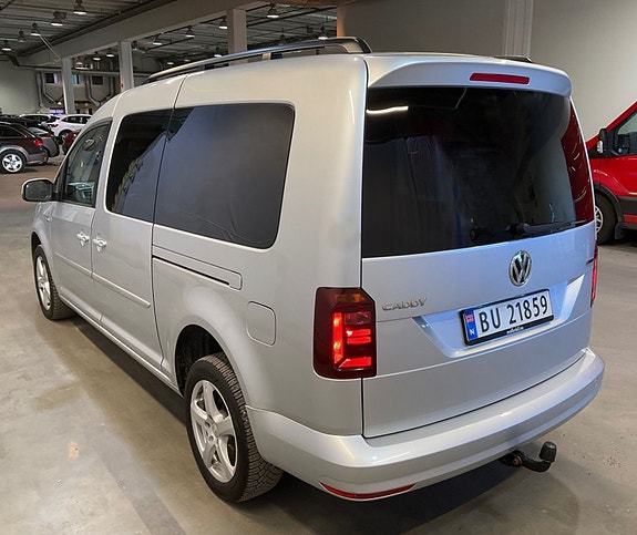 Volkswagen Caddy Maxi 4 of 17