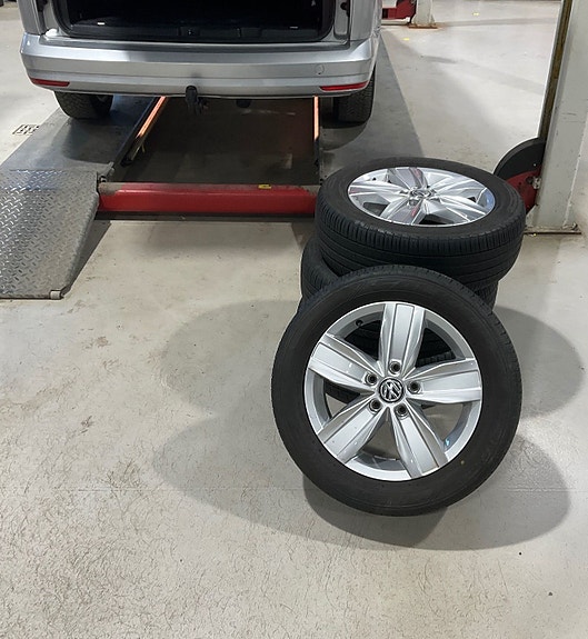 Volkswagen Caddy Maxi 11 of 17