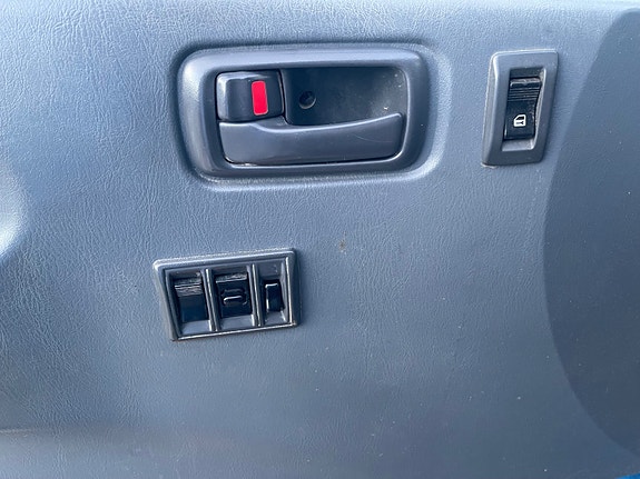 Toyota HiAce 16 of 20