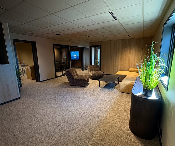 Entre/Lounge