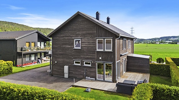 Velkommen til Bjerketvedtvegen 14! Foto: A7 Media