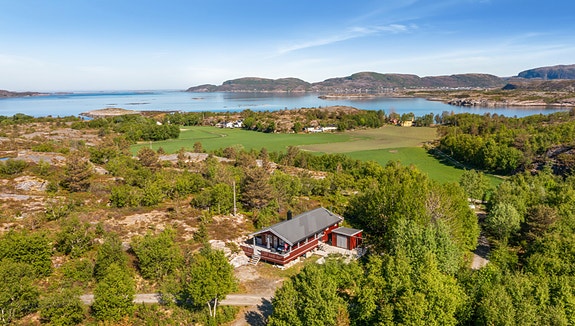 Velkommen til Åfjord og Grøttingsveien 323! Foto: Inbovi v/Håkon Borgen