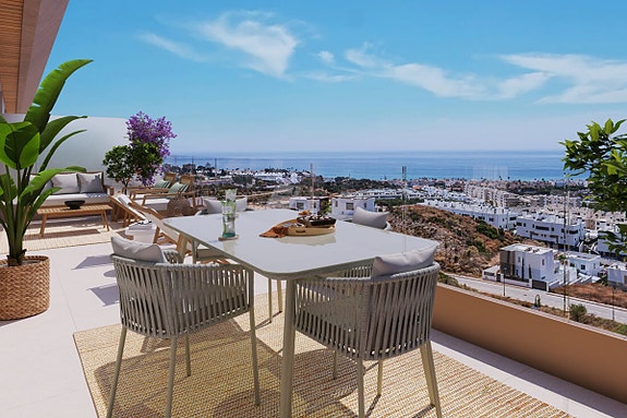 Moderne leilighet med 3 soverom | Stor terrasse | Attraktive fellesfasiliteter | Nær golf og strand