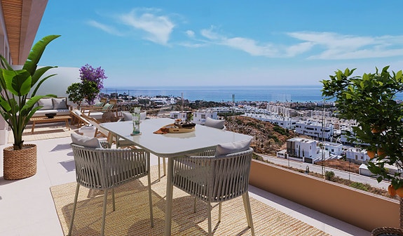 Moderne leilighet med 3 soverom | Stor terrasse | Attraktive fellesfasiliteter | Nær golf og strand