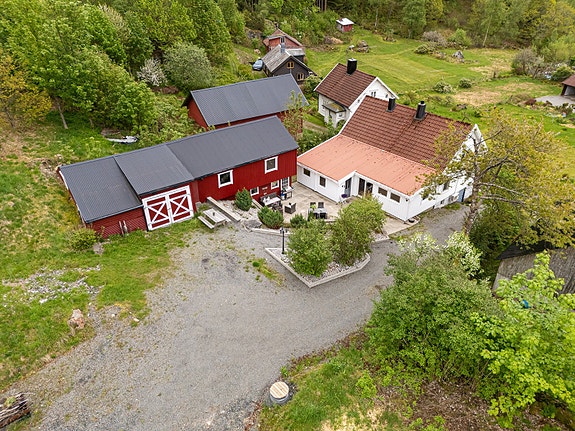 Velkommen til Midfjellse 20 - Småbruk med idyllisk beliggenher på Midtfjellse.