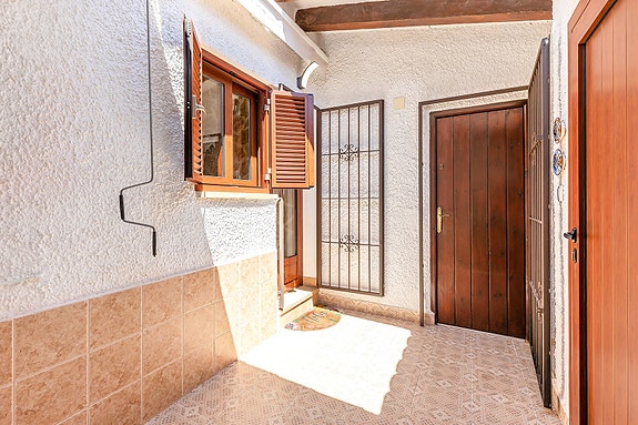 Villa med 4 soverom | Privat basseng | 500 meter til stranden | Stor tomt