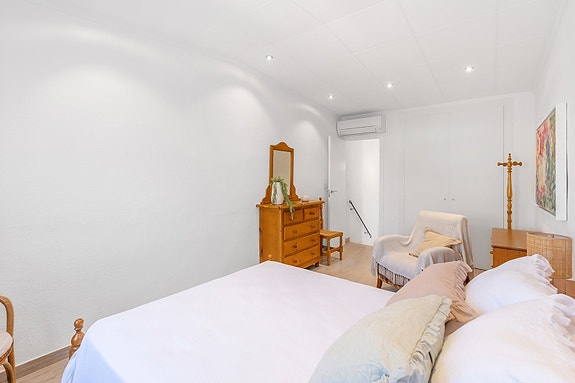 Villa med 4 soverom | Privat basseng | 500 meter til stranden | Stor tomt