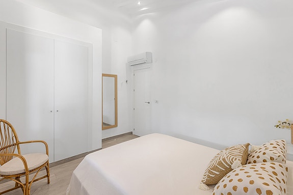Villa med 4 soverom | Privat basseng | 500 meter til stranden | Stor tomt