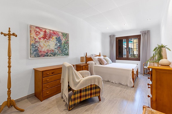 Villa med 4 soverom | Privat basseng | 500 meter til stranden | Stor tomt