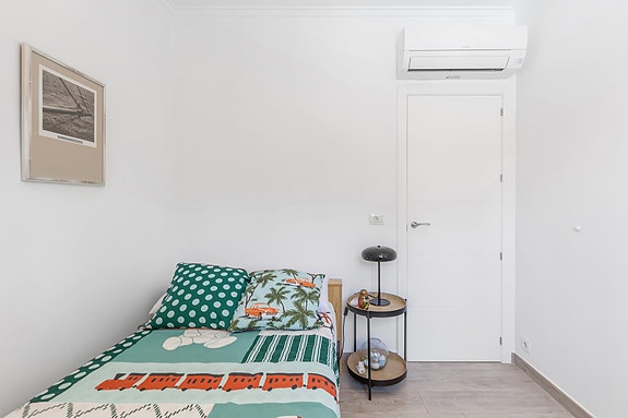 Villa med 4 soverom | Privat basseng | 500 meter til stranden | Stor tomt