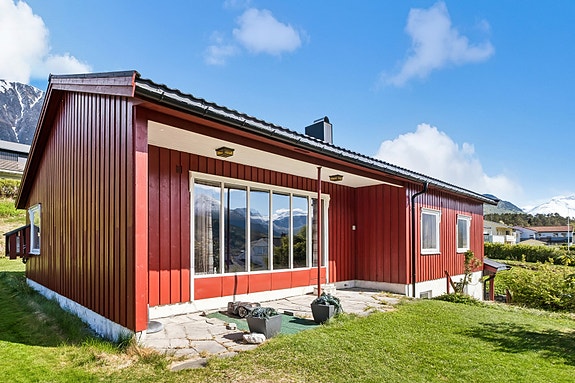 Velkommen til Einagata 8! Foto Efkt