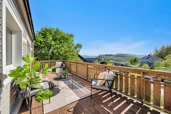 EiendomsMegler1 v/Christer Aabø har gleden av å presentere Skarveien 18! Foto: H5 Property