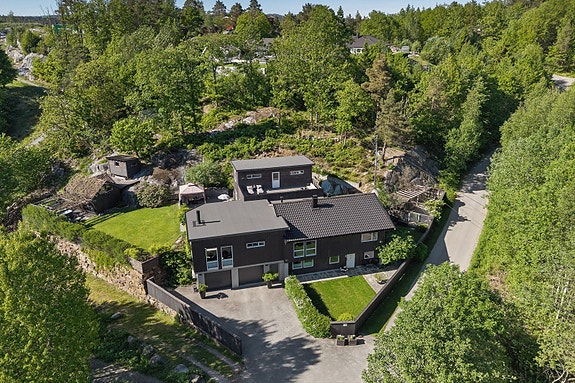 Velkommen til visning av Dyvig 91! Unik funkisbolig i rolige og landlige omgivelser.