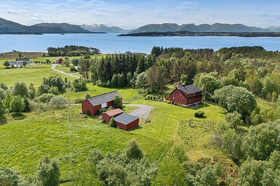 DNB Eiendom v/ Bendik Joten Tangen har gleden av å presentere Stavikveien 535!