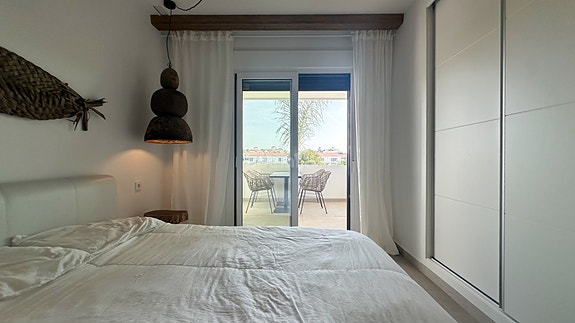 Leilighet med 2 soverom | Havutsikt | Møblert | Attraktivt fellesanlegg i Playa Flamenca